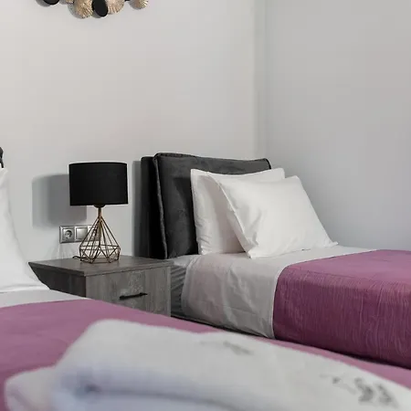 Peggy's House By 8essentially