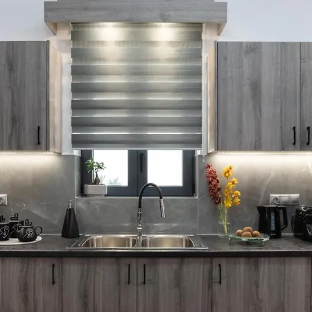 Peggy's House By 8essentially *