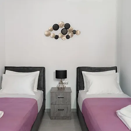 Peggy's House By 8essentially