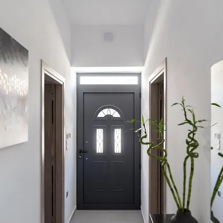 Peggy's House With Private Garden And Bbq By 8essentially 펜션