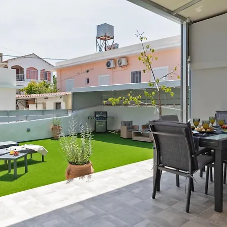펜션 Peggy's House With Private Garden And Bbq By 8essentially 하니아