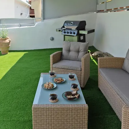 펜션 Peggy's House With Private Garden And Bbq By 8essentially 하니아