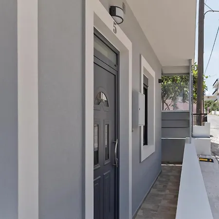 Peggy's House With Private Garden And Bbq By 8essentially 하니아