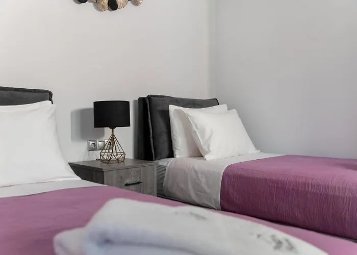 Peggy's House By 8essentially