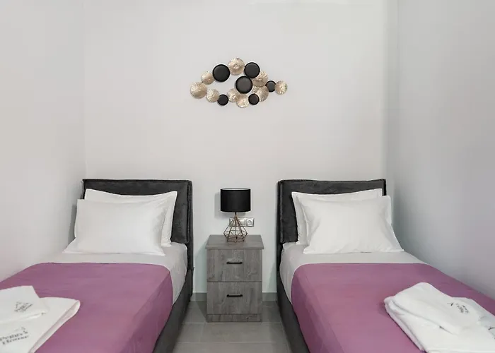 Peggy's House By 8essentially